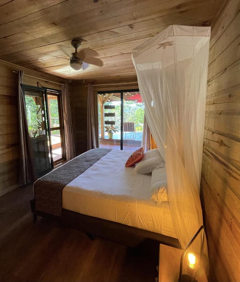 Eden Jungle Lodge Bocas del Toro Exterior photo